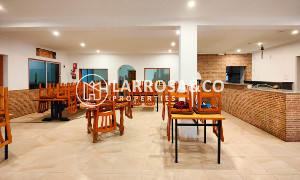 A Vendre - Commercial space - Torrevieja - Costa Blanca