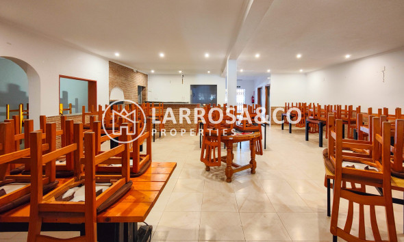 A Vendre - Commercial space - Torrevieja - Costa Blanca