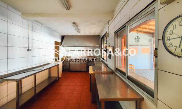 A Vendre - Commercial space - Torrevieja - Costa Blanca