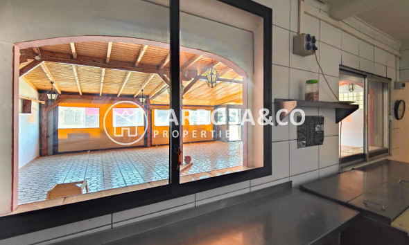 A Vendre - Commercial space - Torrevieja - Costa Blanca