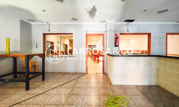 A Vendre - Commercial space - Torrevieja - Costa Blanca