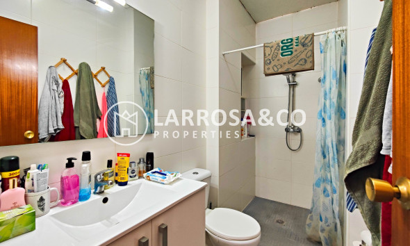 A Vendre - Commercial space - Torrevieja - Costa Blanca