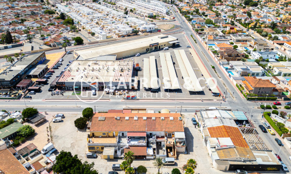 A Vendre - Commercial space - Torrevieja - Costa Blanca