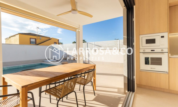 A Vendre - Villa - Torrevieja - Costa Blanca