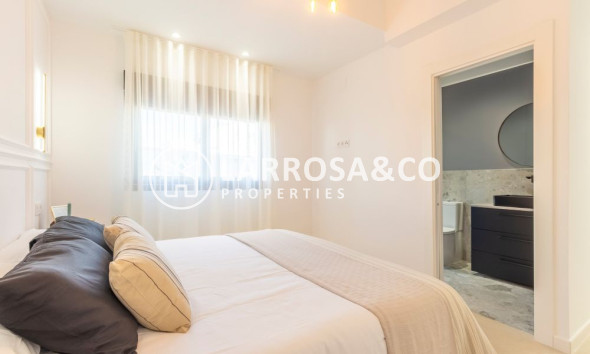 A Vendre - Villa - Torrevieja - Costa Blanca