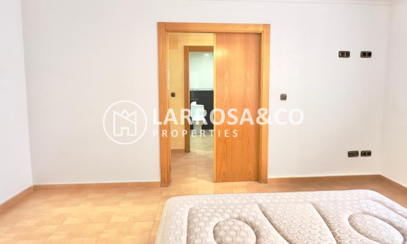 A Vendre - Apartment - Torrevieja - Centro