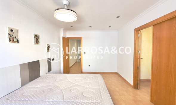 A Vendre - Apartment - Torrevieja - Centro