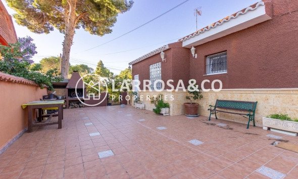 Resale - Detached House/Villa - Torrevieja - Los Balcones