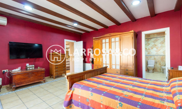 Resale - Detached House/Villa - Torrevieja - Los Balcones