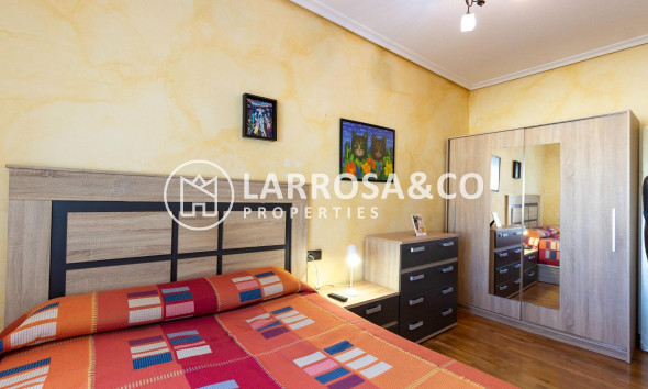 Resale - Detached House/Villa - Torrevieja - Los Balcones