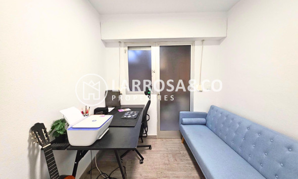 Reventa - Apartamento - Torrevieja - Playa del cura