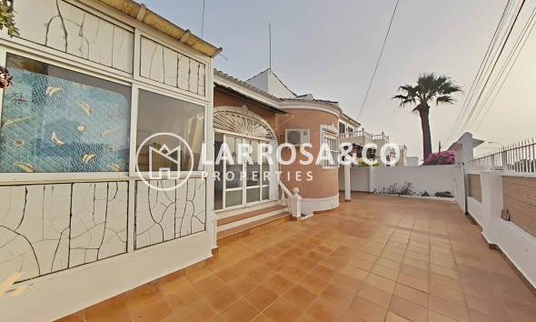 Reventa - Chalet - Torrevieja - San luis