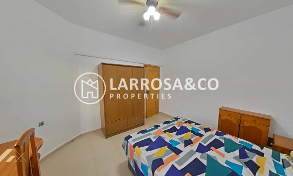 Reventa - Chalet - Torrevieja - San luis