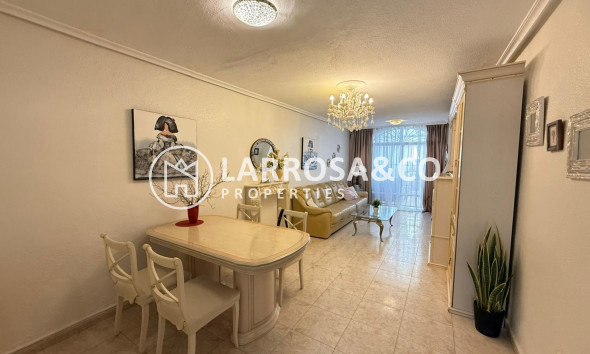 Reventa - Adosado - Torrevieja - Calas blanca