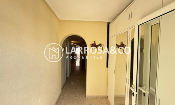 Reventa - Adosado - Torrevieja - Calas blanca