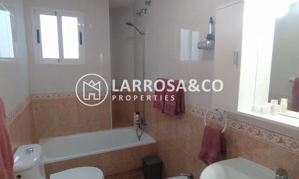 Herverkoop - Apartment - Torrevieja - CASCO URBANO