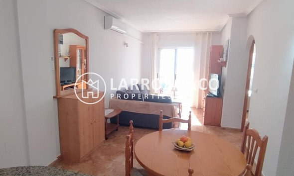 Herverkoop - Apartment - Torrevieja - CASCO URBANO