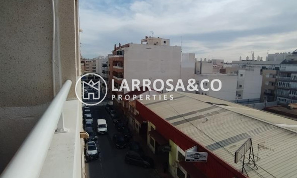 Herverkoop - Apartment - Torrevieja - CASCO URBANO