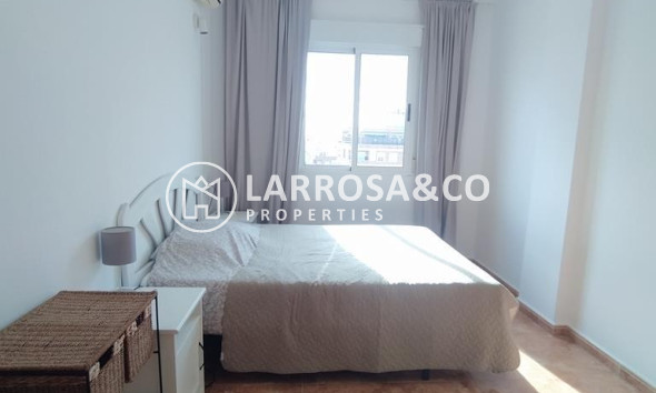 Herverkoop - Apartment - Torrevieja - CASCO URBANO