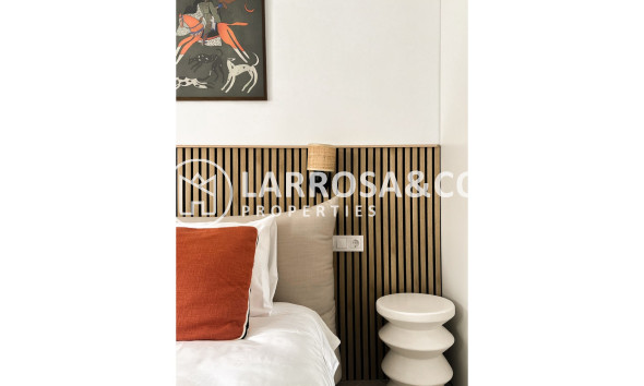 Resale - Apartment - Alicante - Costa Blanca