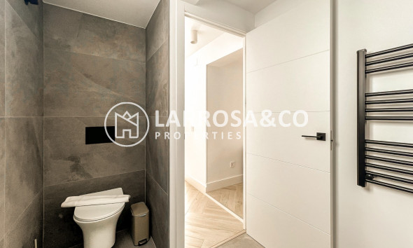 Resale - Apartment - Alicante - Costa Blanca