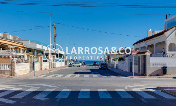 Resale - Bungalow - Torrevieja - La Mata