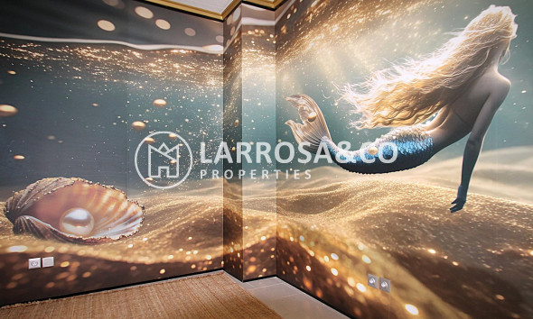 Reventa - Local - Torrevieja - Las Piscinas Naturales