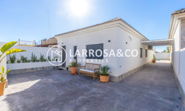 Herverkoop - Villa - Torrevieja - Costa Blanca