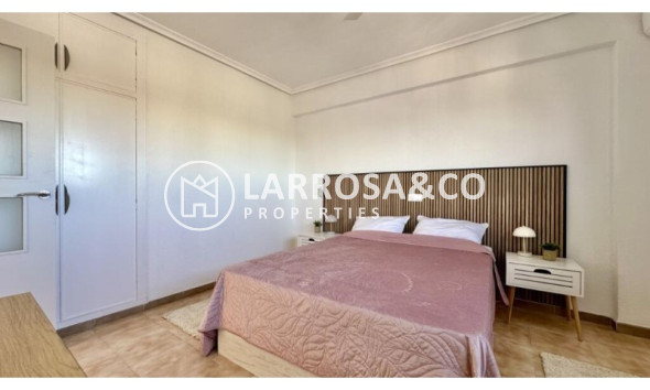 A Vendre - Penthouse  - Torrevieja - Costa Blanca