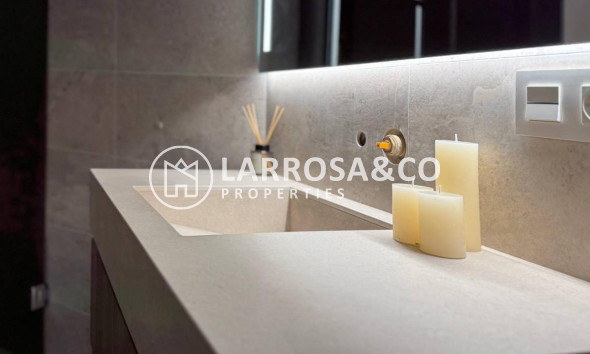 Resale - Apartment - Torrevieja - Los Locos Beach