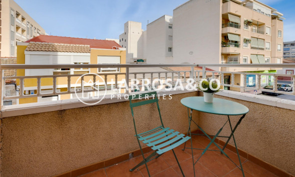 Resale - Apartment - Torrevieja - Centro