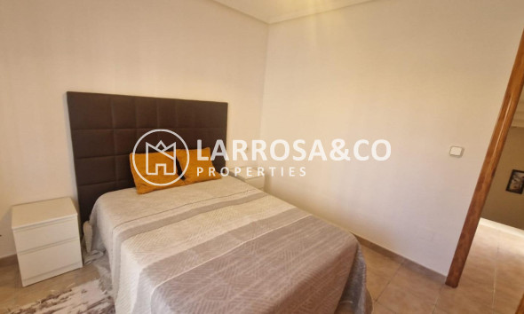 Resale - Semi-detached house - Torrevieja - Torreblanca