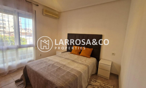 Resale - Semi-detached house - Torrevieja - Torreblanca