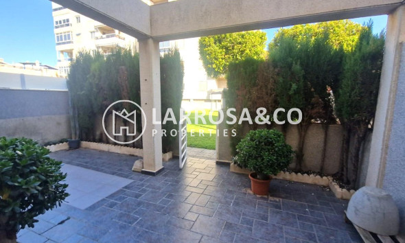 Resale - Semi-detached house - Torrevieja - Torreblanca