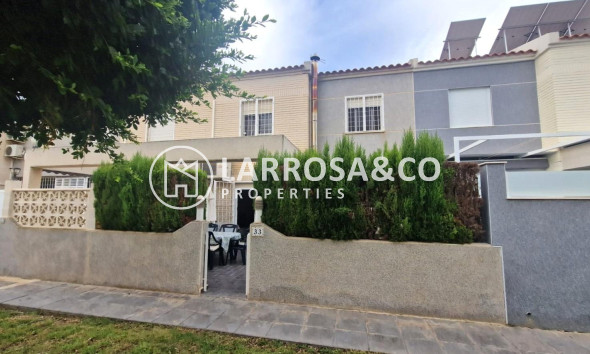 Resale - Semi-detached house - Torrevieja - Torreblanca