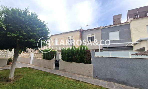 Resale - Semi-detached house - Torrevieja - Torreblanca
