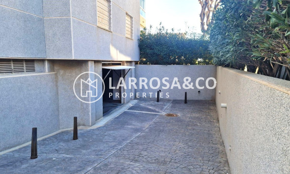 Resale - Semi-detached house - Torrevieja - Torreblanca