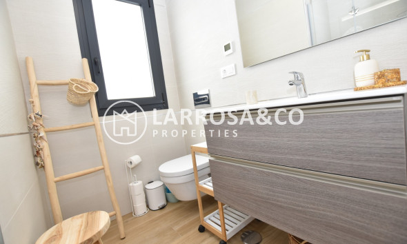 Herverkoop - Apartment - Torrevieja - Costa Blanca