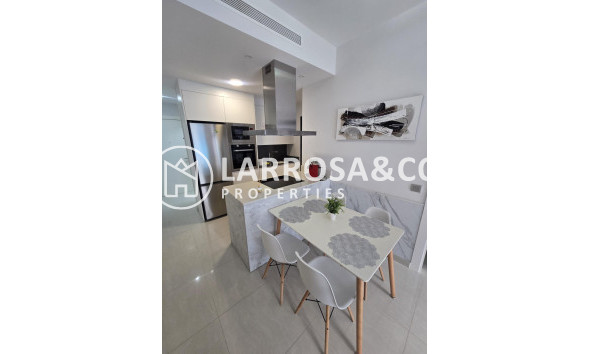 Reventa - Apartamento - Torrevieja - Estacion de autobuses