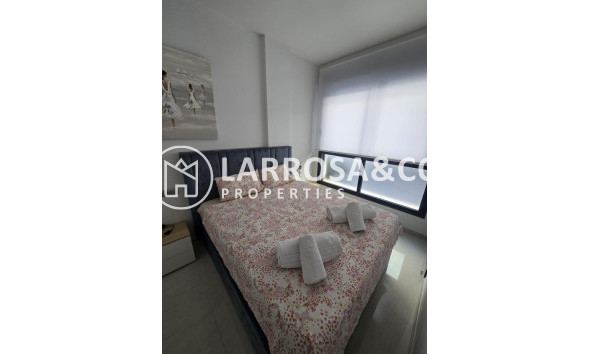 Reventa - Apartamento - Torrevieja - Estacion de autobuses