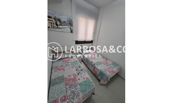 Reventa - Apartamento - Torrevieja - Estacion de autobuses