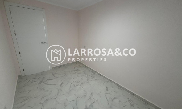 Resale - Penthouse  - Torrevieja - Acequion