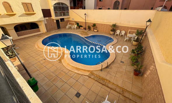 Resale - Apartment - Torrevieja - Los Frutales