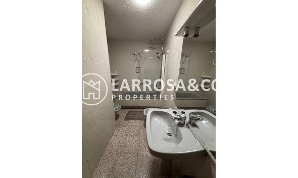 Resale - Apartment - Torrevieja - Los Frutales