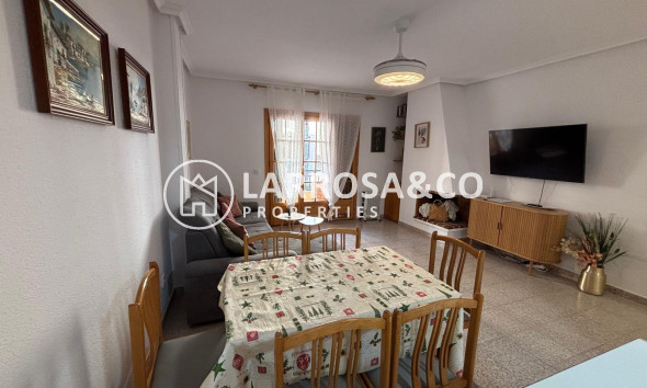 Resale - Apartment - Torrevieja - Los Frutales