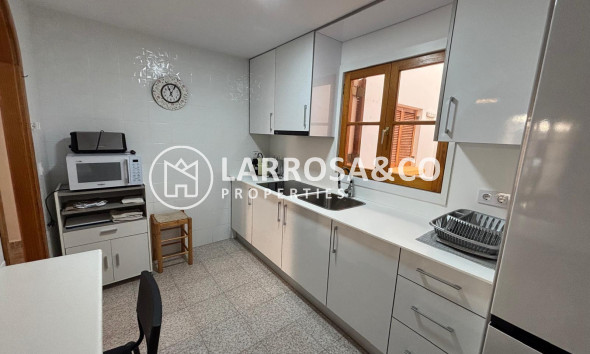 Resale - Apartment - Torrevieja - Los Frutales