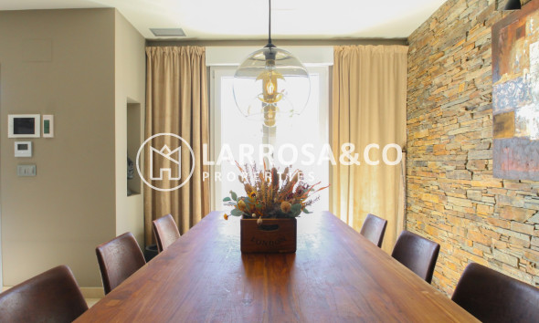 Resale - Detached House/Villa - Torrevieja - Costa Blanca