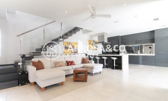 Resale - Detached House/Villa - Torrevieja - Costa Blanca