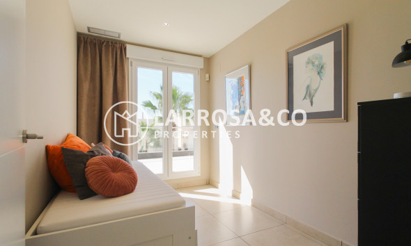 Resale - Detached House/Villa - Torrevieja - Costa Blanca