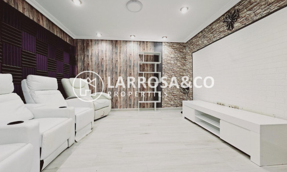 Resale - Detached House/Villa - Torrevieja - La Siesta - El Salado - Torreta